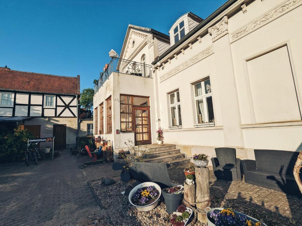 فندق Anker Arneburg المظهر الخارجي الصورة