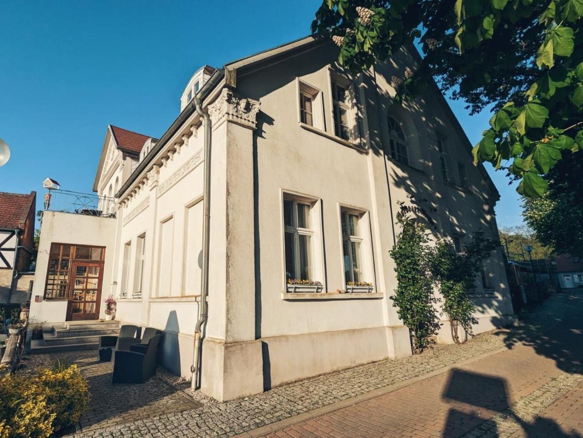 فندق Anker Arneburg المظهر الخارجي الصورة
